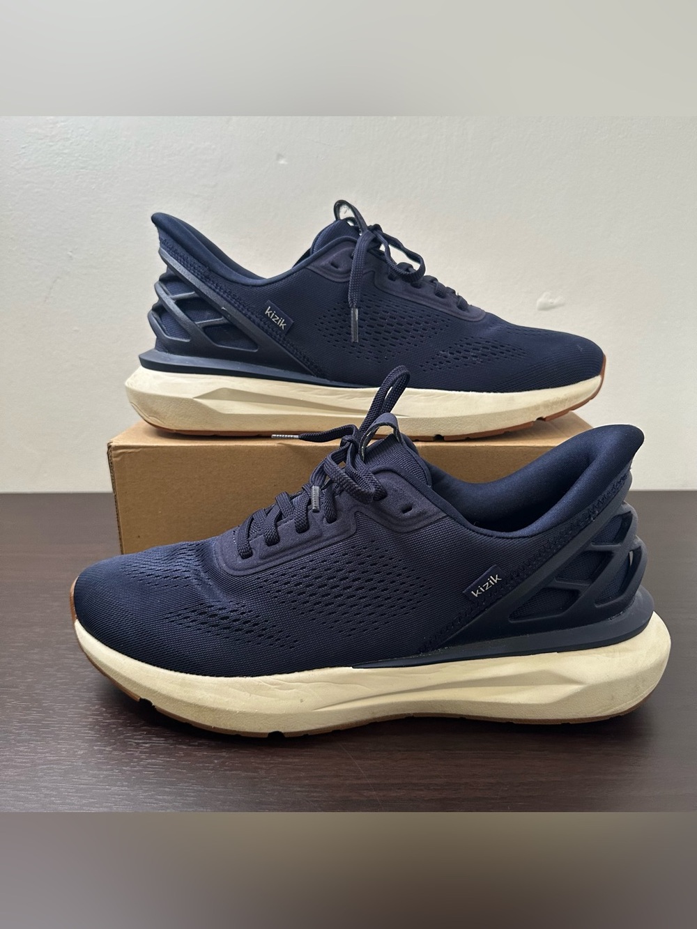 Kizik Navy Athens 2 Hands-Free Lace Up Low Top Athletic Sneakers MATH2509-1D